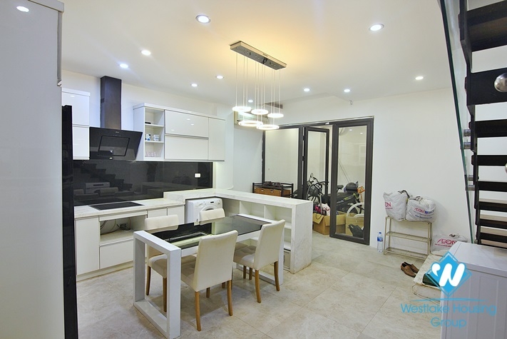 A duplex 3 bedrooms apartment for rent in Dang Thai Mai, Tay Ho